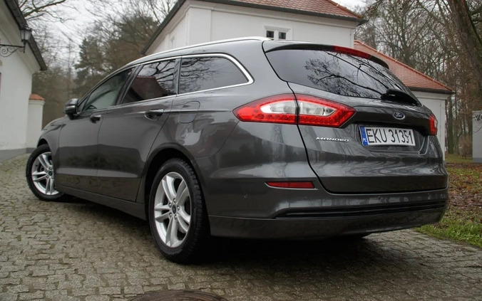 Ford Mondeo cena 39900 przebieg: 239000, rok produkcji 2016 z Kutno małe 301